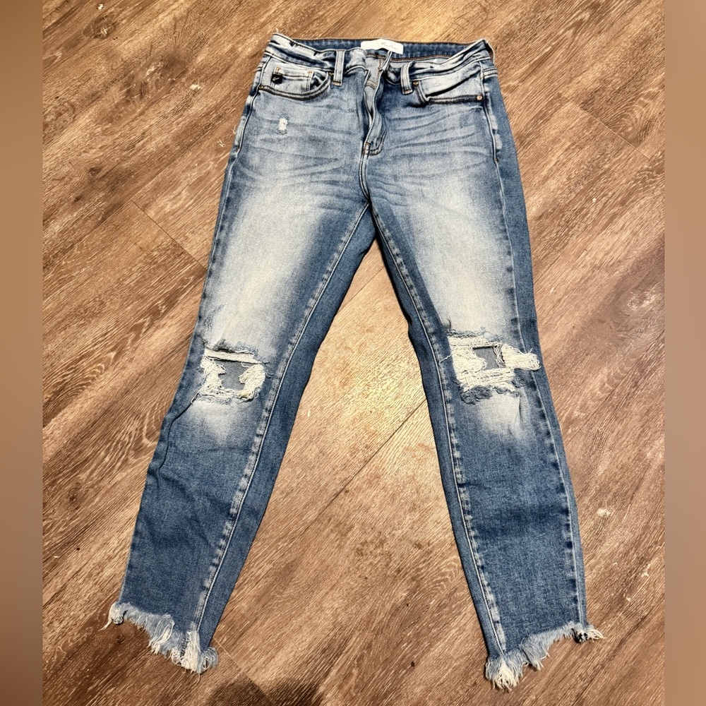 Kancan, blue jeans, 7/27, skinny Frey hem, mid rise